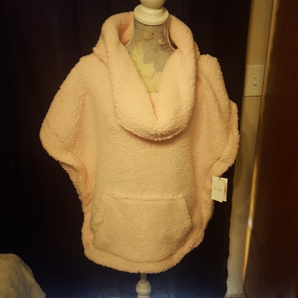 Pink pullover